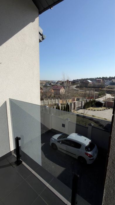 Оренда котеджу в Зубрі