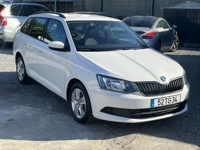 Skoda Fabia Break 1.0 Active foto 3