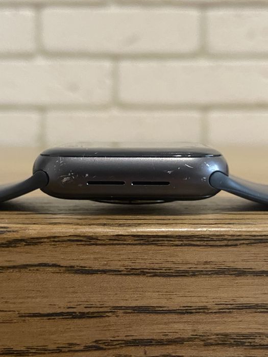 Apple Watch 6 на 40mm
