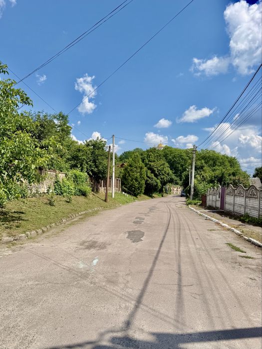 Продаж половини  будинку цент м.Острог