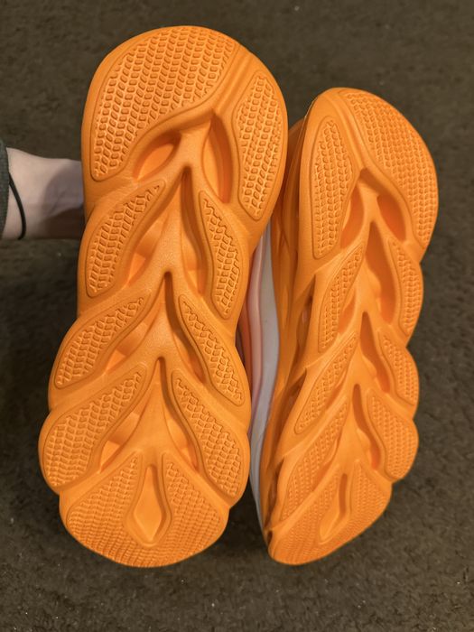 Кросівки Adidas p 45 на 44 нові дуже легкі