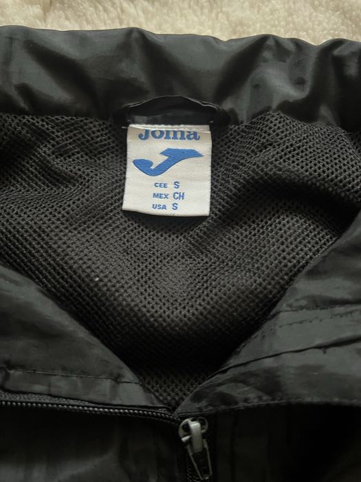 Вітровка спортивна joma