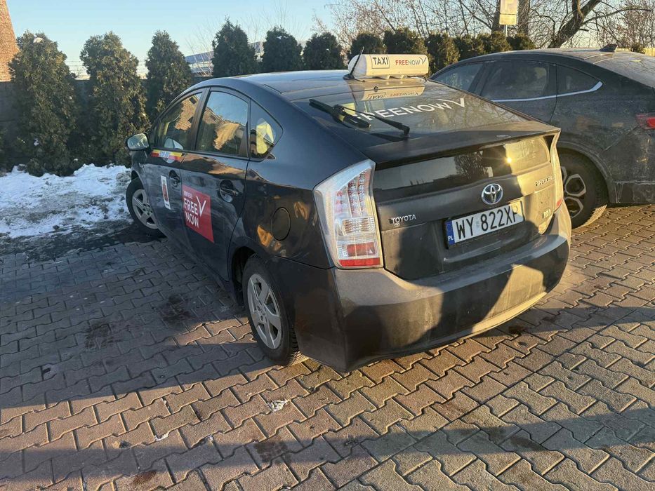 Toyota Prius 3 - Bardzo Zadbany! Wynajem TAXI/UBER/BOLT/FREENOW