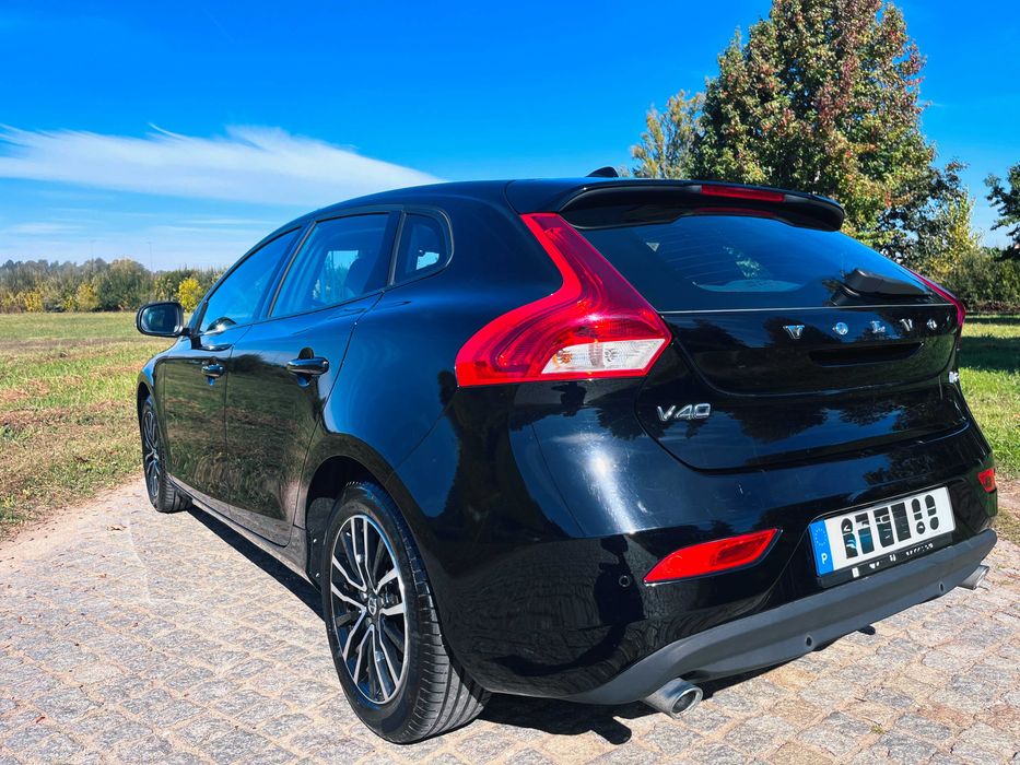 Volvo V40 2.0 Diesel 120 cv | Automático | Nacional | 105.000km — photo 4