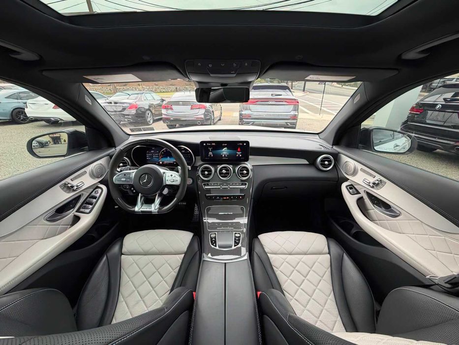 Mercedes-Benz GLC 63 AMG      2021