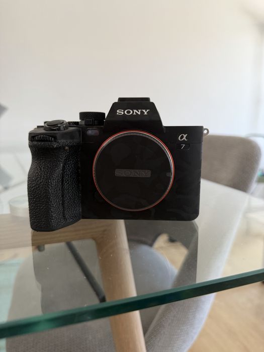 Sony A7IV - Excelente Estado