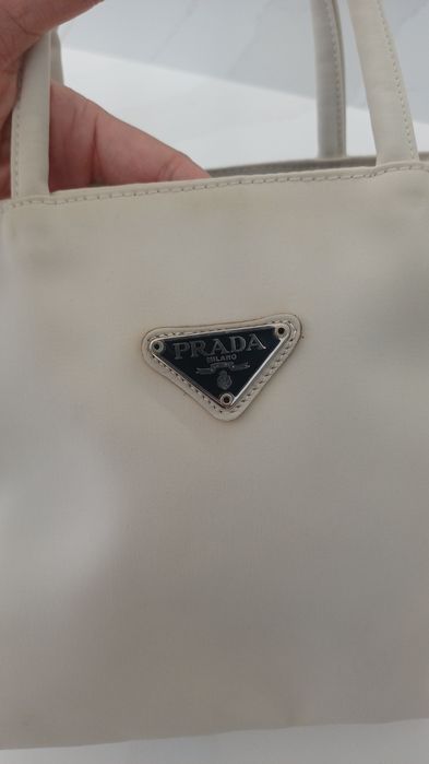 Bolsa bege em bom estado