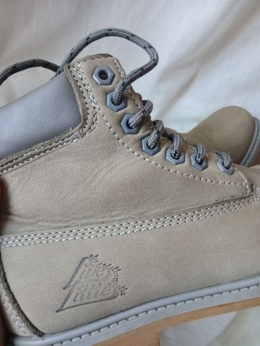 Szare buty trekkingowe trapery skórzane House 36