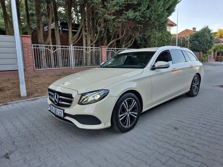 Mercedes-Benz Klasa E
