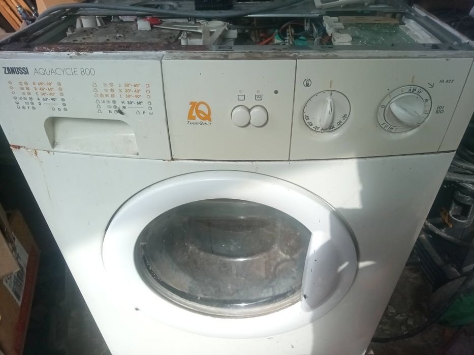 Стиралка Zanussi FA822 по запчастям