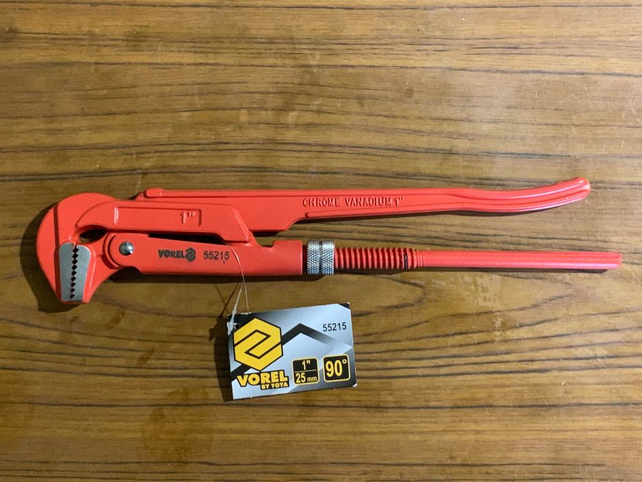 Ключ трубный Vorel 1