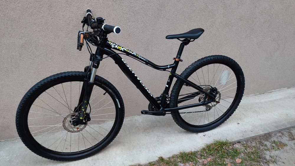 Велосипед specialized колеса 27.5 гальма дискові