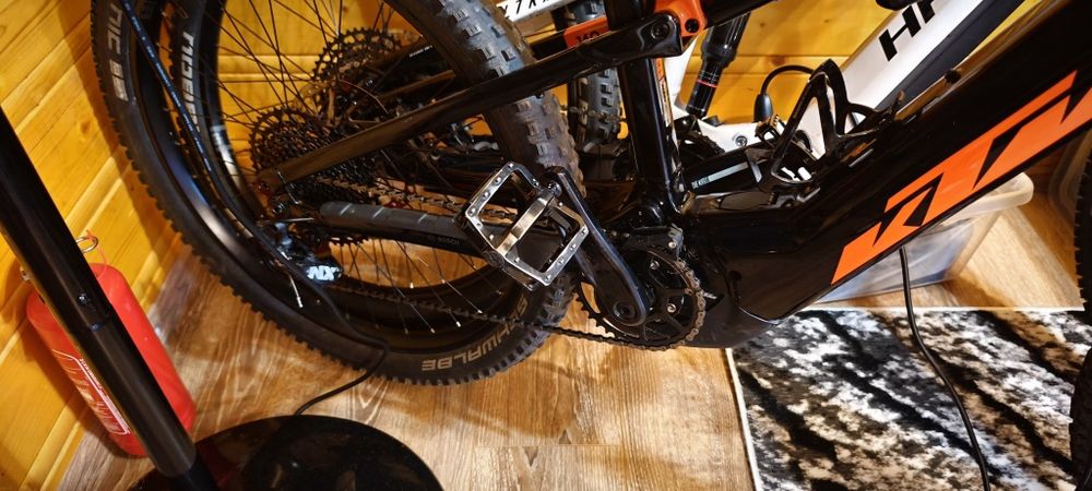 Rower elektryczny KTM XL