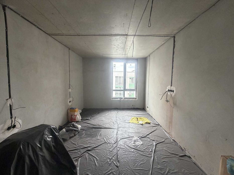 Продаж 1 кімнатної видової квартири в ЖК Royal Hill в с. Лисиничі по вул. Золота 2