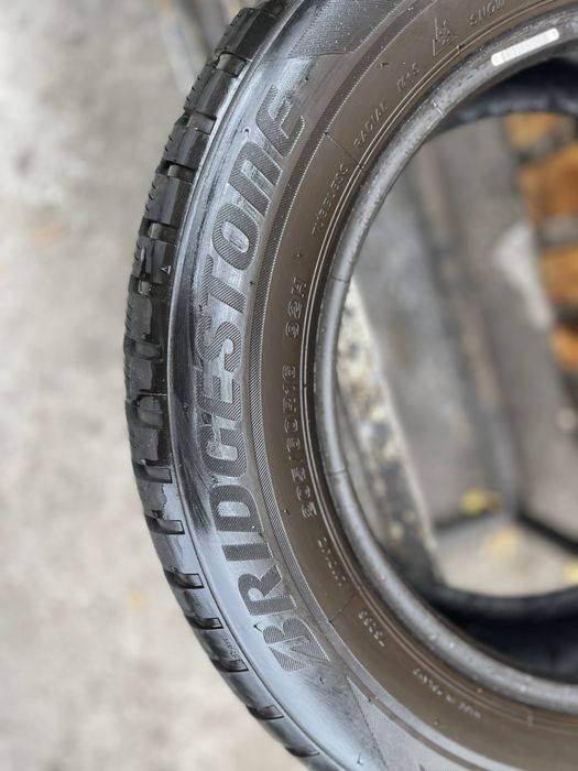 Шини бу 205/60 r16 Bridgestone (cтан нових)