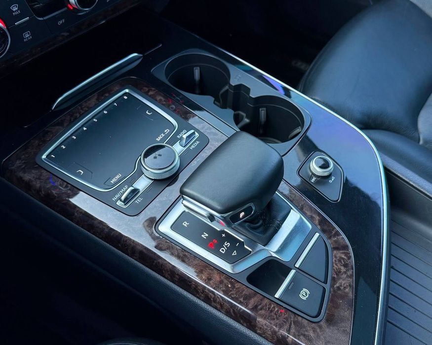 Audi Q7 Premium Plus