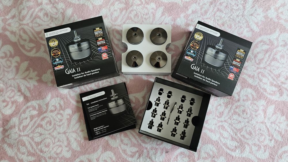 Isoacoustics gaia ii (2)