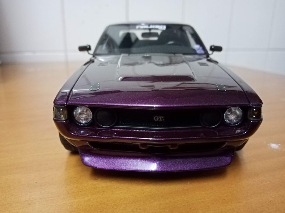 Miniaturas de carros 1.18