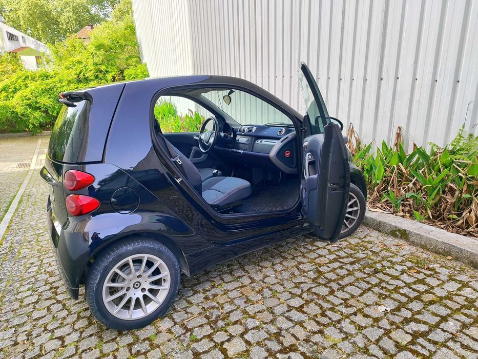 Smart ForTwo Coupé 1.0 mhd (71cv) – Automático | 74.620 km | 2011