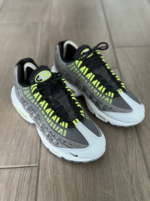 Nike Air Max 95 «Volt» Кім Джонс