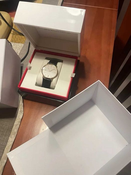 Tissot Goldrun Gold 18K