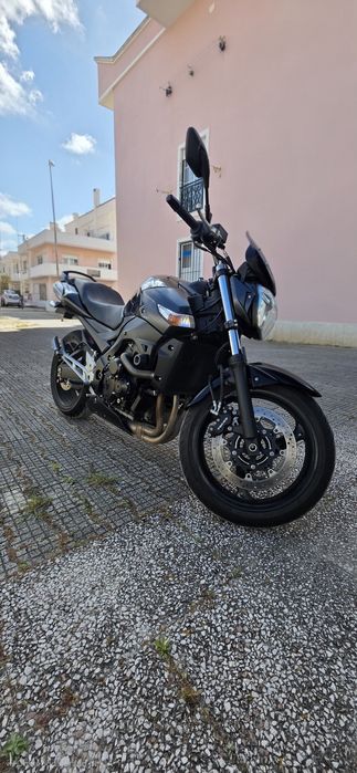 Suzuki GSR 600 109cv