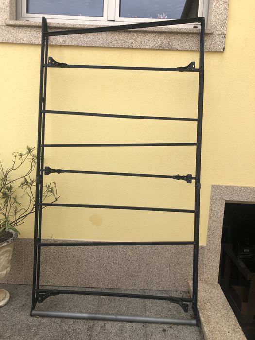 Grade em ferro bom estado