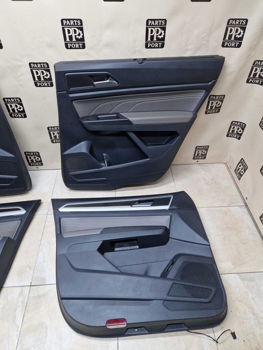 Карта двери салон Volkswagen Atlas 3.6 2020 2021 2022 2023