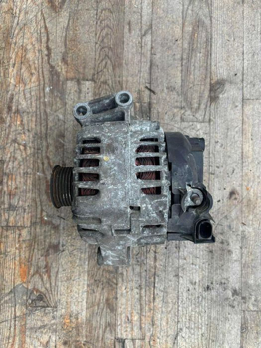 Alternator 120a Ford Fiesta MK7 1.25 Benzyna Valeo