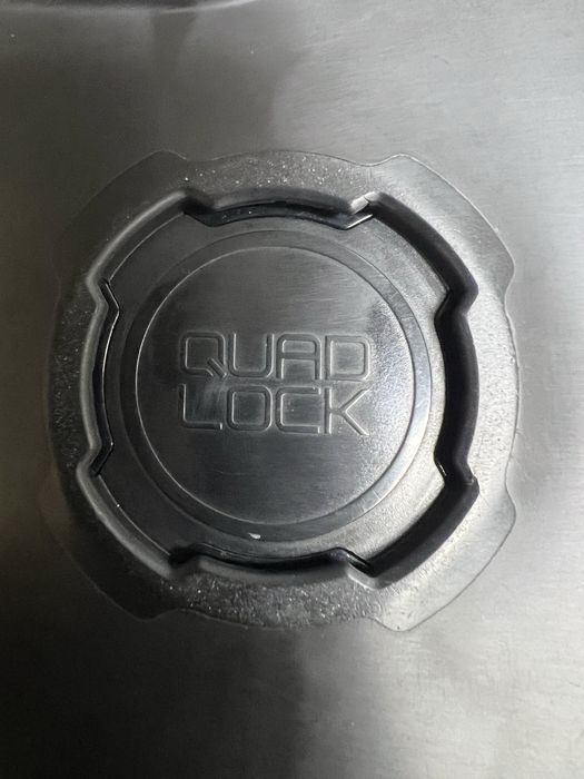 Quad Lock iPhone 13 Pro Max64585803076738122