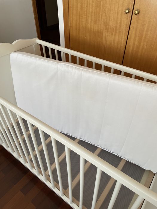 Cama de bebe IKEA
