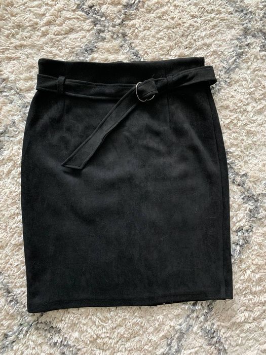 Продам спідницю (юбку)