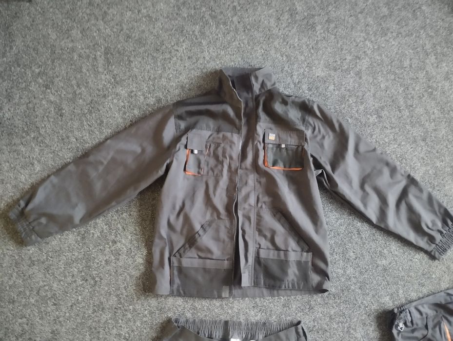 Продам спецодяг Foreco-j