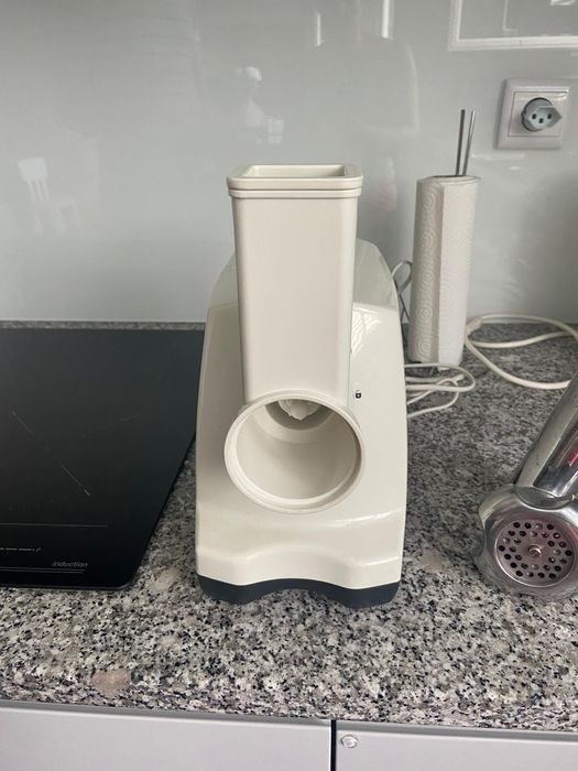 Triturador e moedor de carne