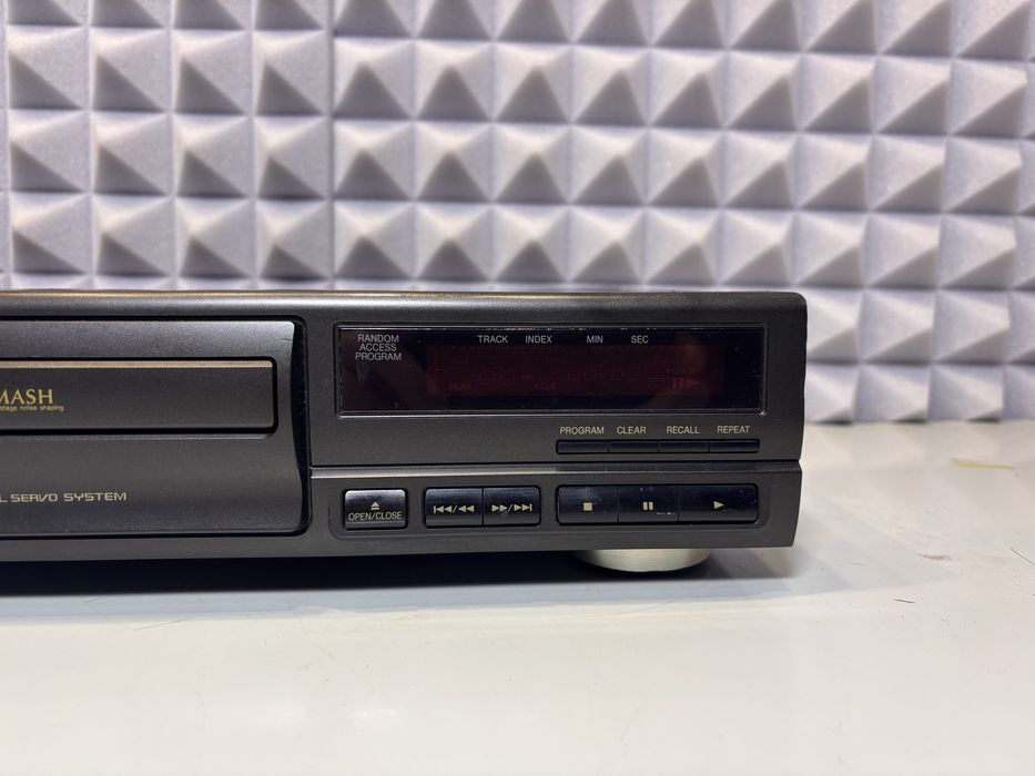 Odtwarzacz CD Technics SL PG 380 A