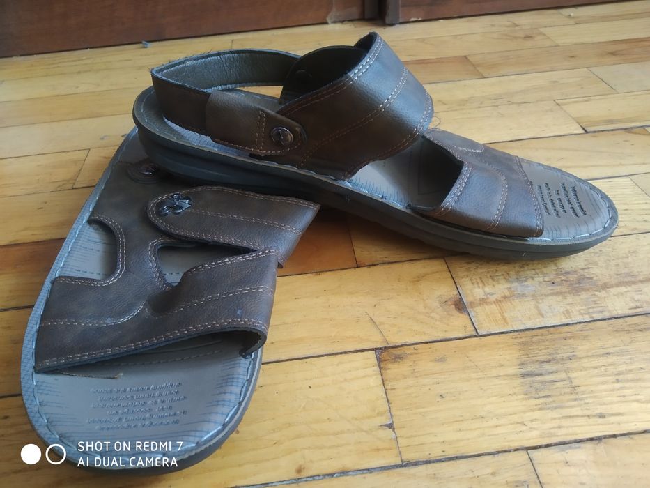 Босоніжки 43 роз.