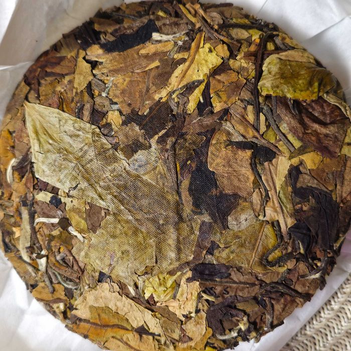 Белый чай 2021 года ❱ Сяо Бай Тянь ❰ прессованный 100г