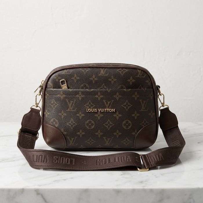 Брендова жіноча сумка Louis Vuitton Monogram camera bag кросбоді