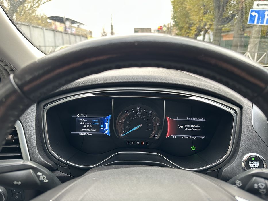 Ford Fusion plugin-hybrid TITANIUM
