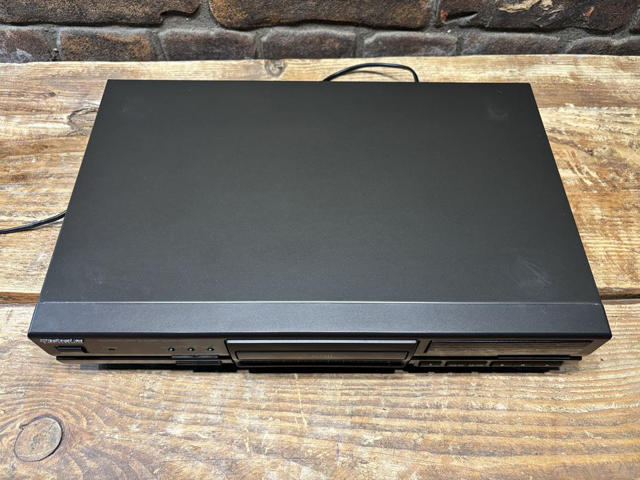 Odtwarzacz CD Technics SL PG 470 A