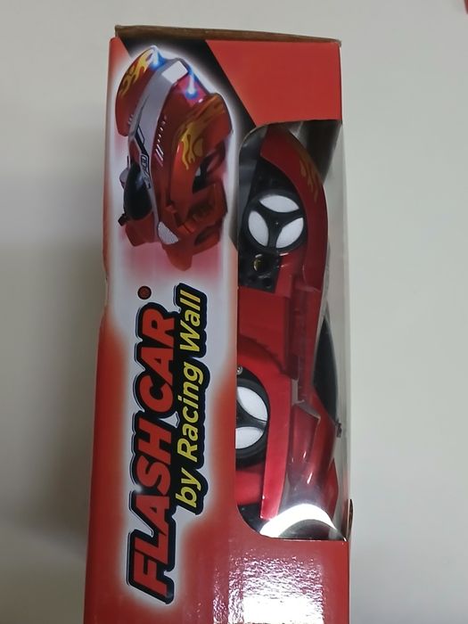 Carro telecomandado FlashCar novo