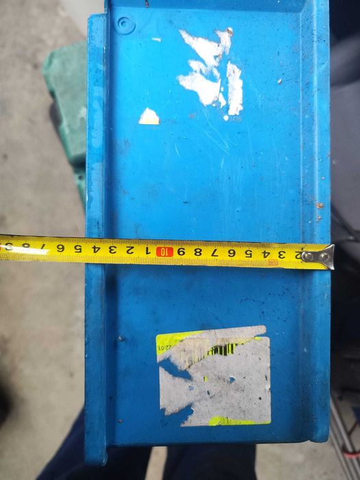 MOCNY pojemnik skrzynka pudełko plastikowe organizer na śrubki Tarnów