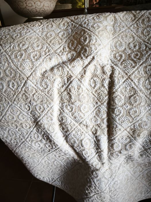 Manta feita em tear manual em algodão