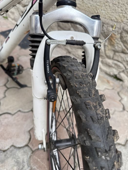 Детский велосипед FELT Q20r белый