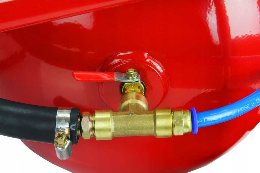 Piaskarka syfonowa 19l manometr odwadniający powietrze