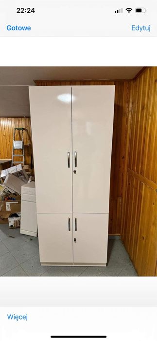 Solidna, duża szafa z półkami