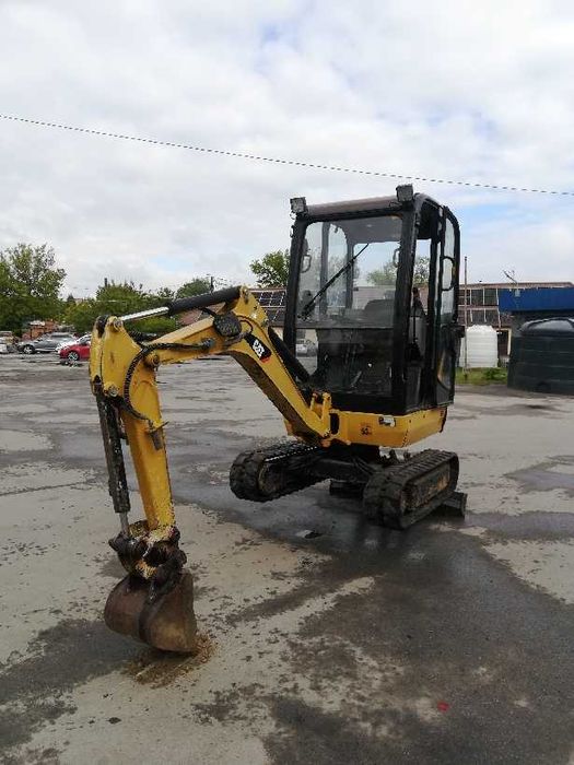 Sprzedam minikoparkę CAT 301.4c