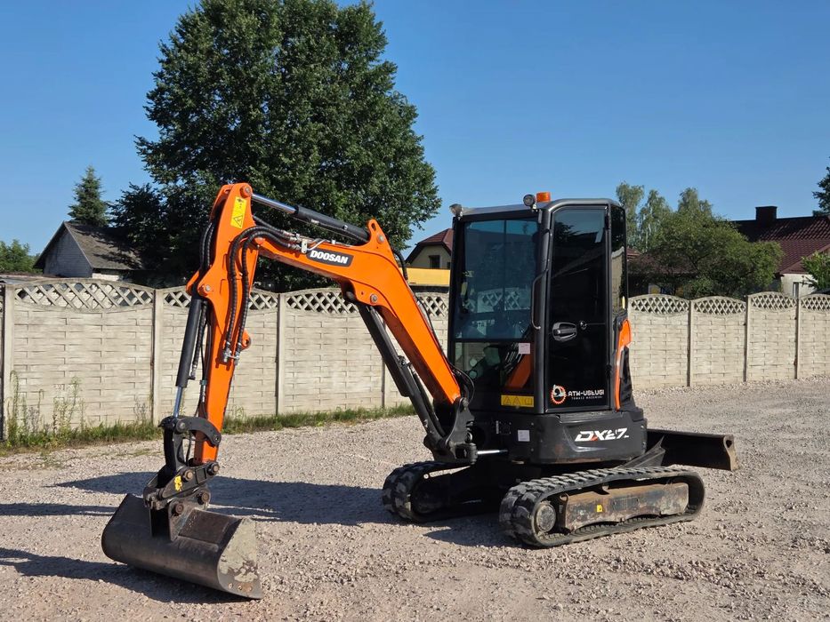 Doosan DX27Z  Pierwszy właściciel komplet łyżek