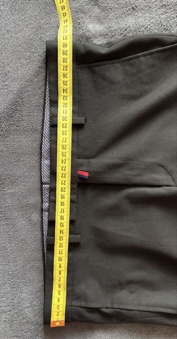 Штани чоловічі slim fit чорні в чудовому стані