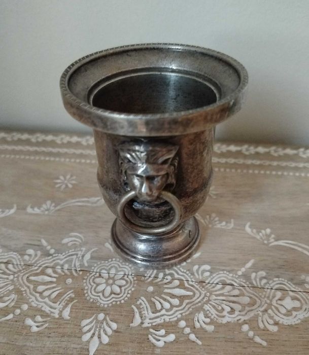 Antigo Vaso miniatura (Porta Palitos), casquinha Inglesa